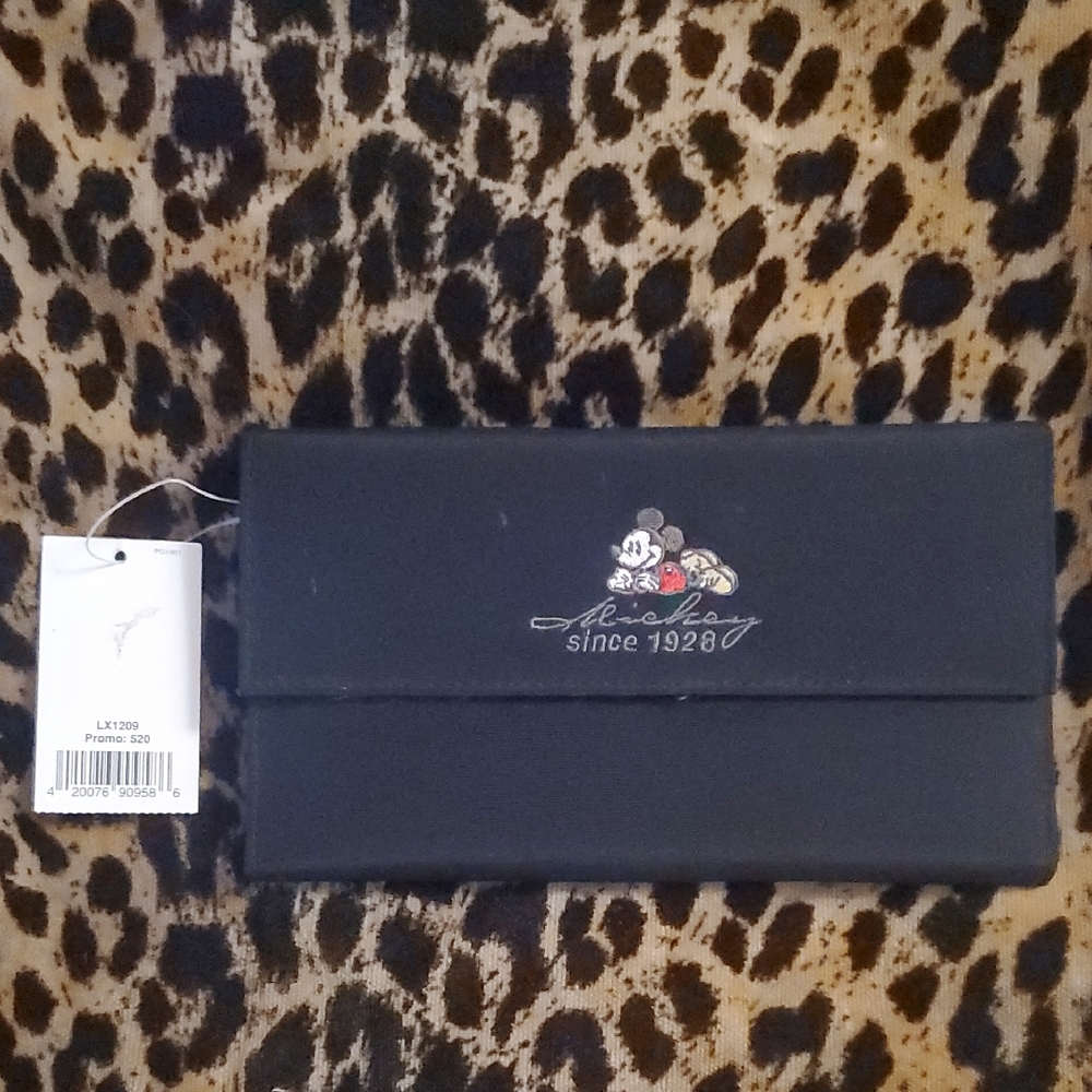 MICKEY MOUSE NWT "Since 1928" Black Fold-Over Wallet